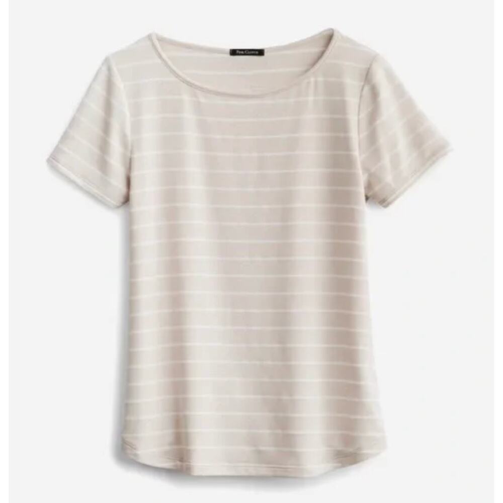 Pink Clover Stitch Fix Daisee Button Back Detail Knit Tee